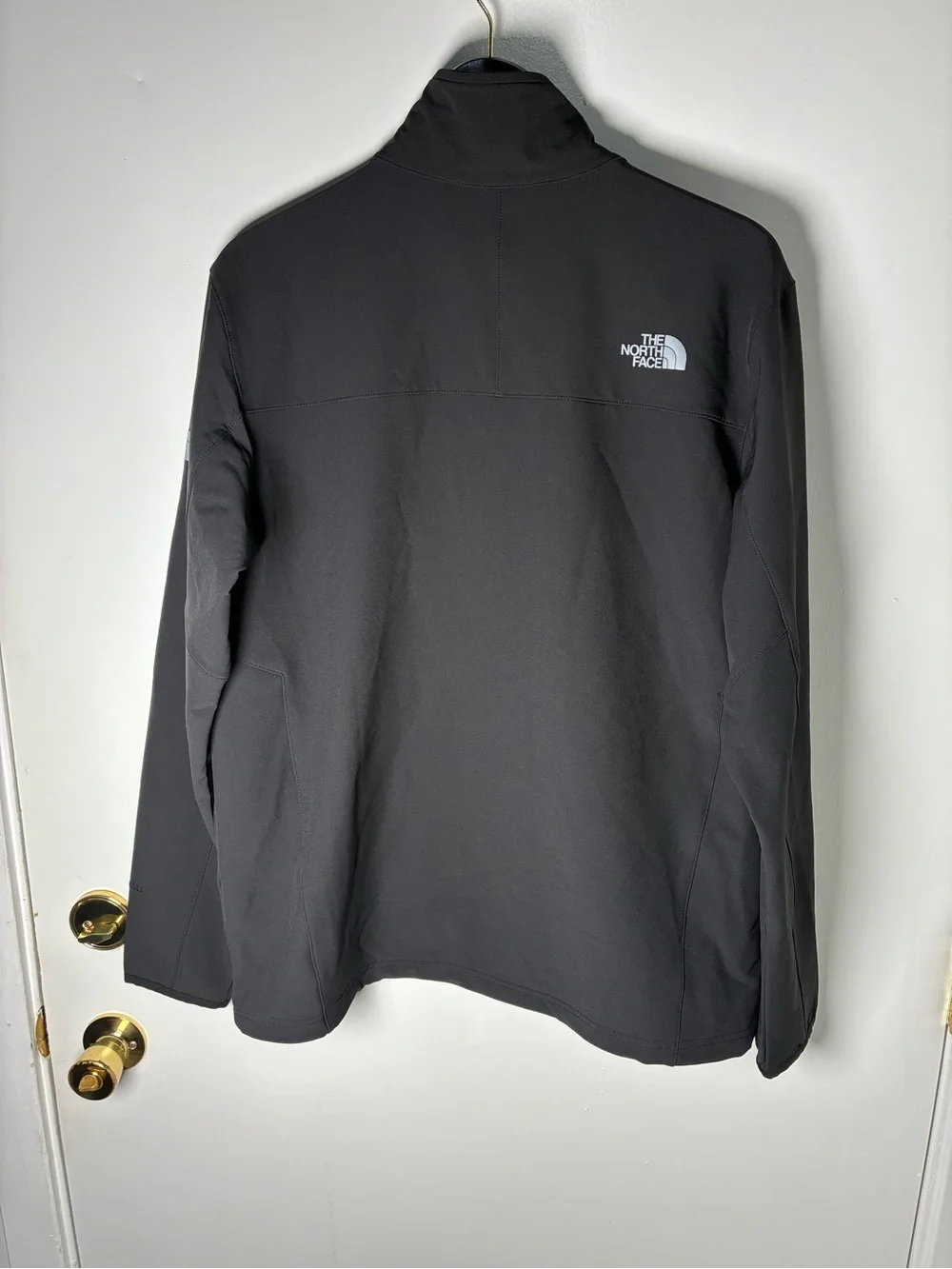 The North Face Men's Dark Black Softshell Jacket with Game Box Wines Logo Size L